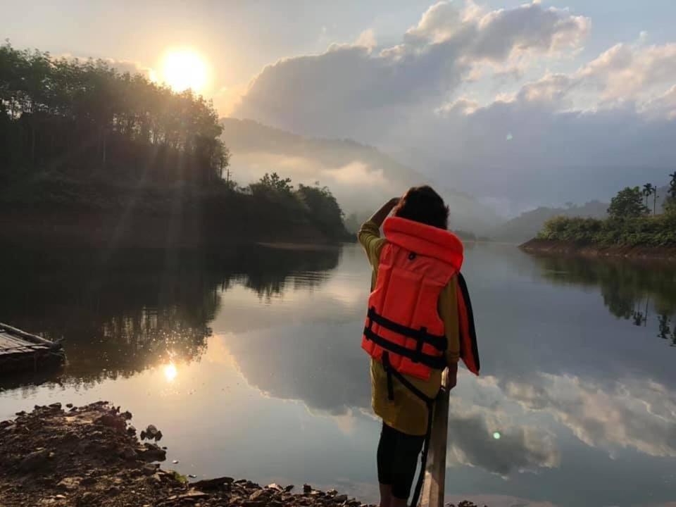 Baanhatsompaen Homestay Ранонг Екстериор снимка