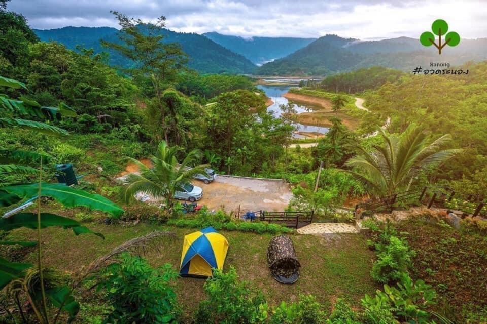 Baanhatsompaen Homestay Ранонг Екстериор снимка