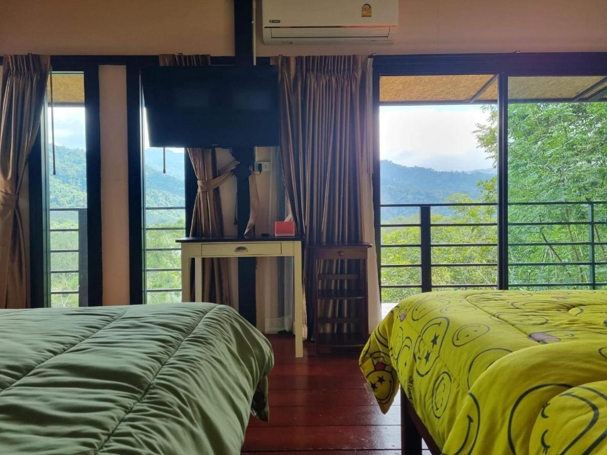 Baanhatsompaen Homestay Ранонг Екстериор снимка