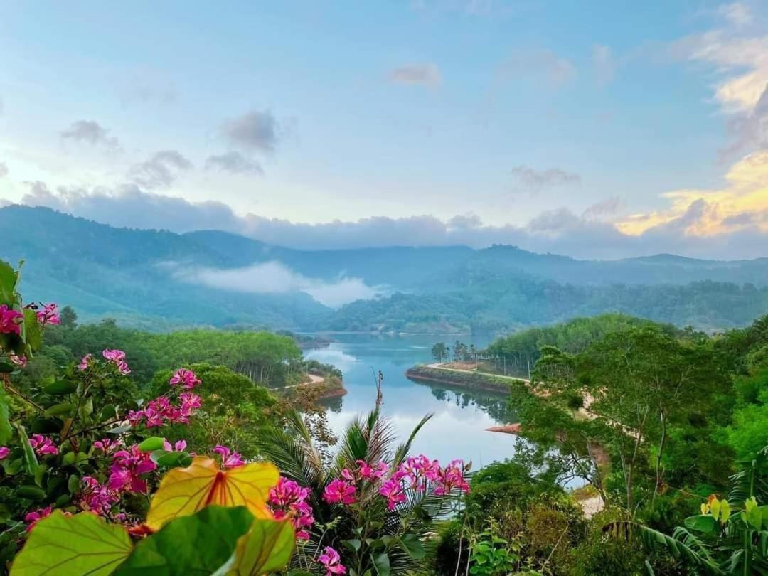 Baanhatsompaen Homestay Ранонг Екстериор снимка