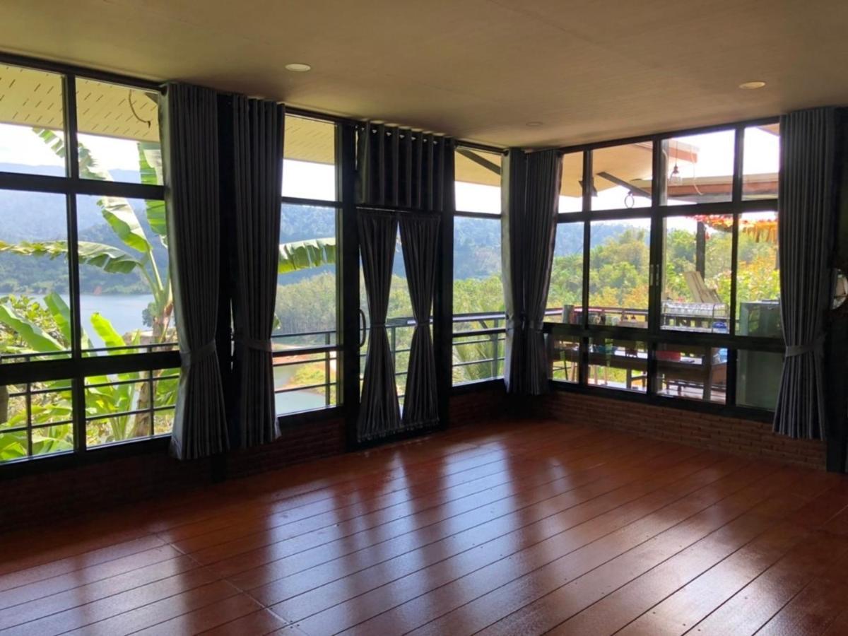 Baanhatsompaen Homestay Ранонг Екстериор снимка