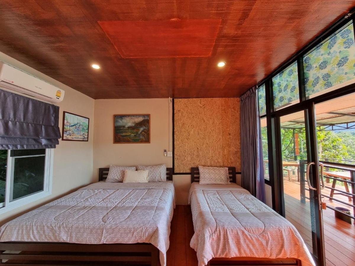 Baanhatsompaen Homestay Ранонг Екстериор снимка