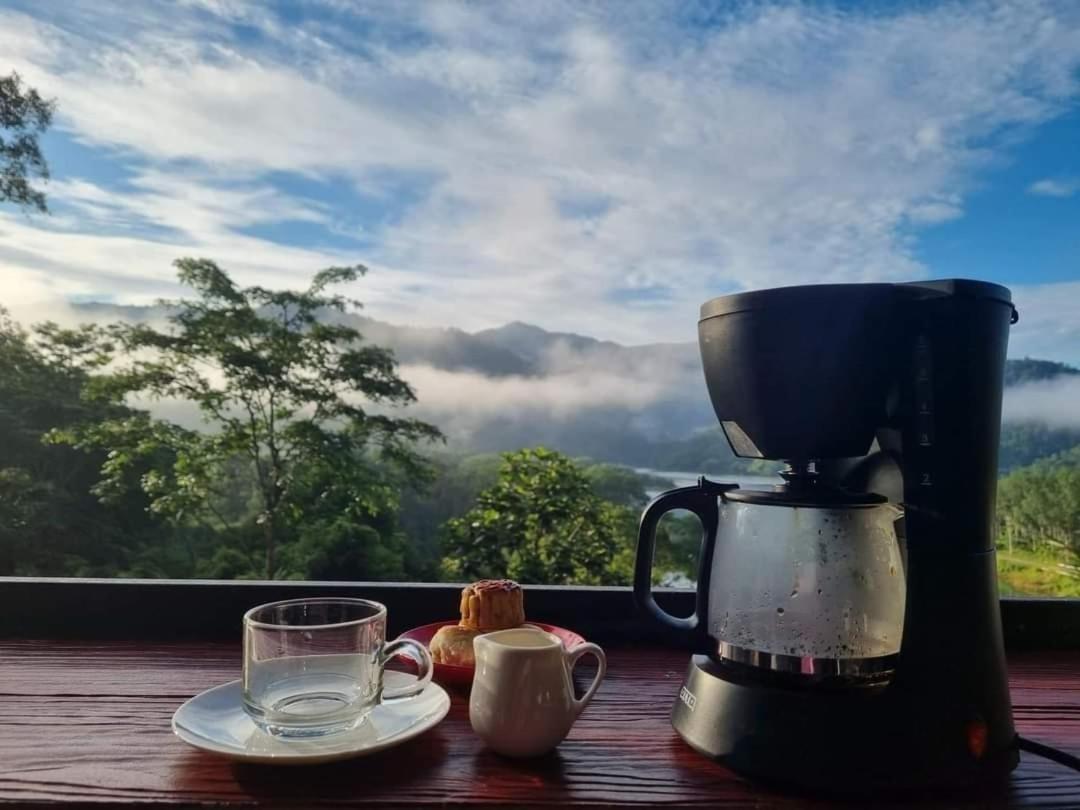 Baanhatsompaen Homestay Ранонг Екстериор снимка